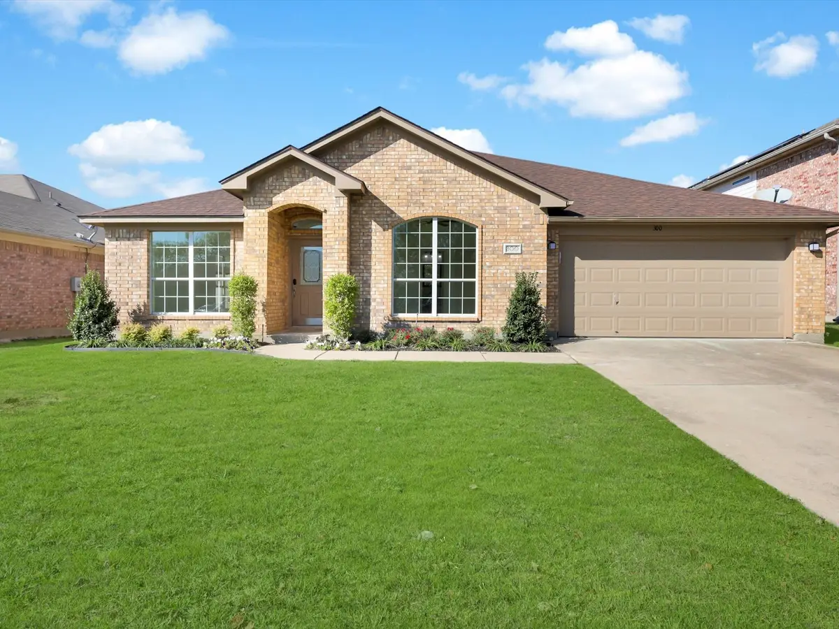300 Limestone Drive, Alvarado, TX 76009 - Image #1