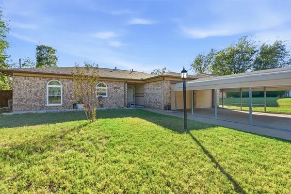 448 Pecan Drive, Aledo, TX 76008