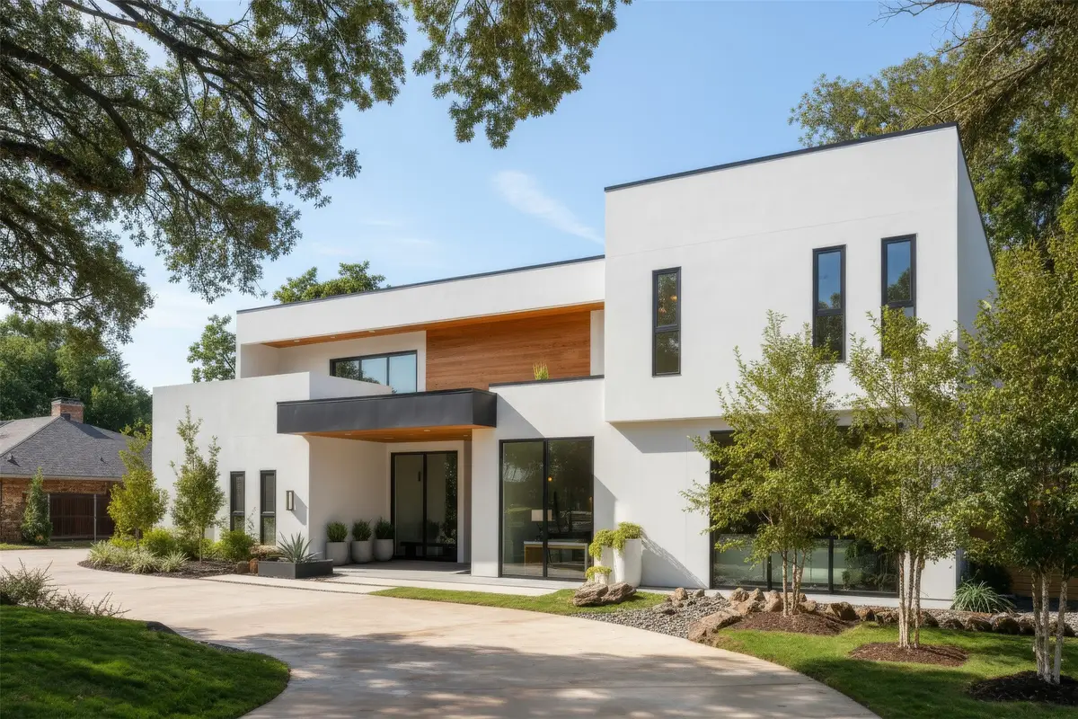 13236 Hughes Lane, Dallas, TX 75240 - Image #1