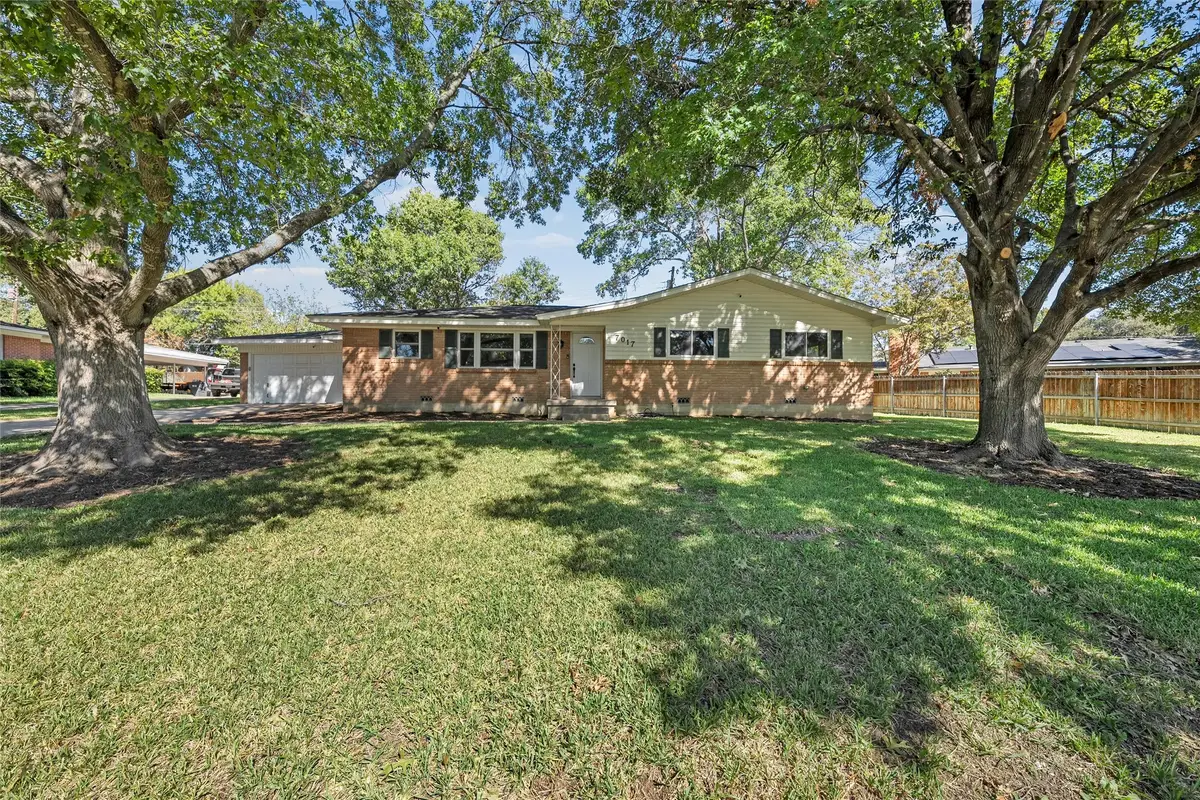 7017 Shady Oaks Drive, Waco, TX 76710 - Image #1