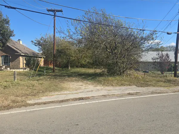 2052 Rogers Avenue, Lancaster, TX 75134