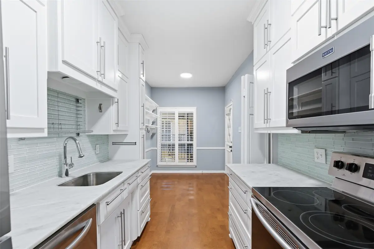 4320 Bellaire Drive S #221W, Fort Worth, TX 76109 - Image #1