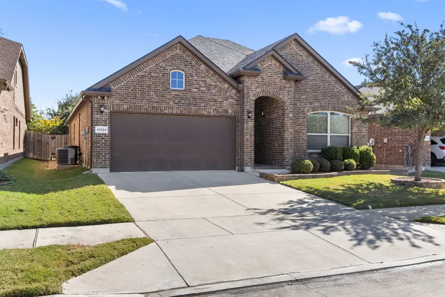 11324 Gold Canyon Drive, Haslet, TX 76052 - Image #2