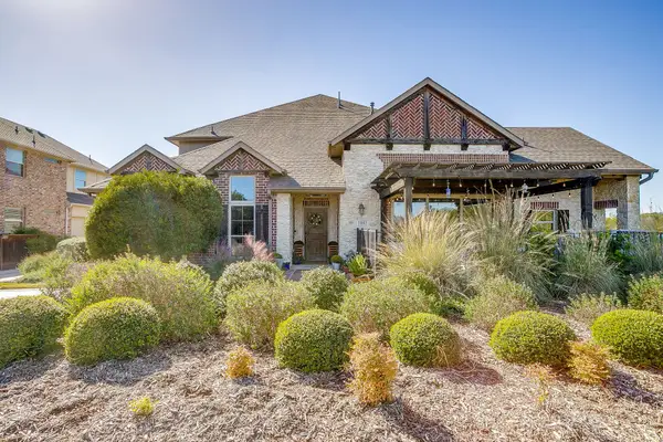 1003 Hurricane Creek Trail, Arlington, TX 76005