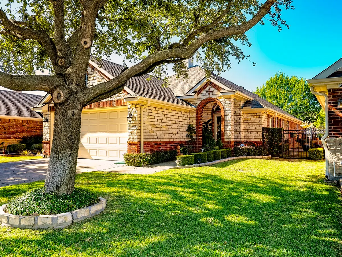 9028 Racquet Club Drive, Fort Worth, TX 76120 - Image #1
