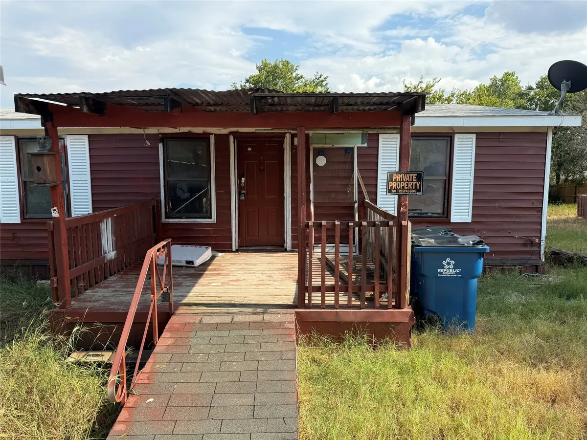 2213 Pedernales Court, Granbury, TX 76048 - Image #1