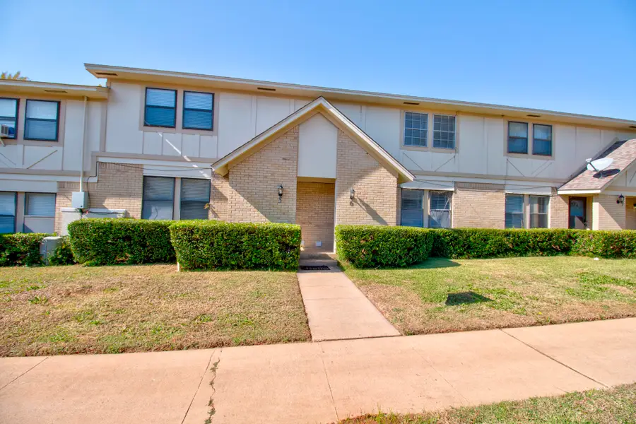 1905 W Morton Street #5, Denison, TX 75020 - Image #3