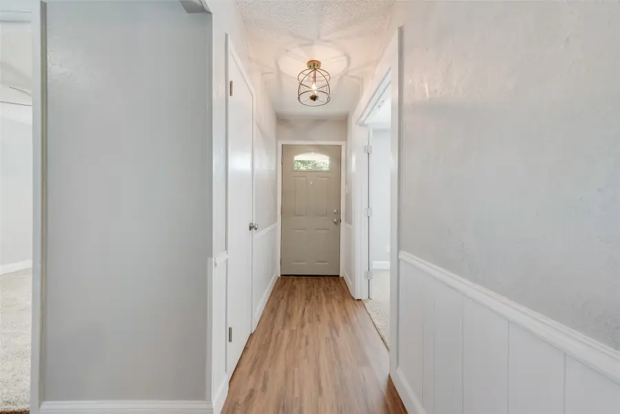 1909 Green Apple Lane, Arlington, TX 76014 - Image #3