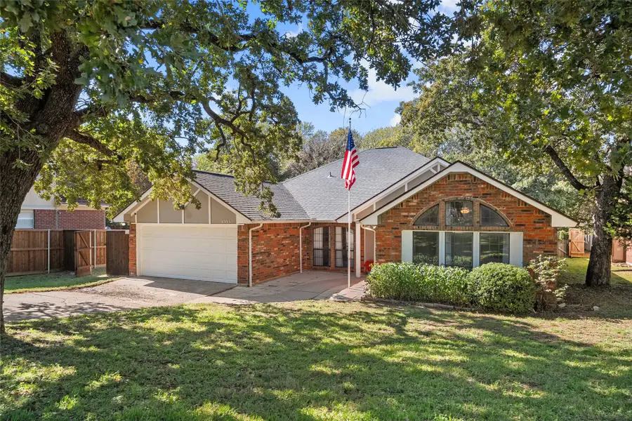 4985 Wolf Creek Trail, Flower Mound, TX 75028 - Image #2