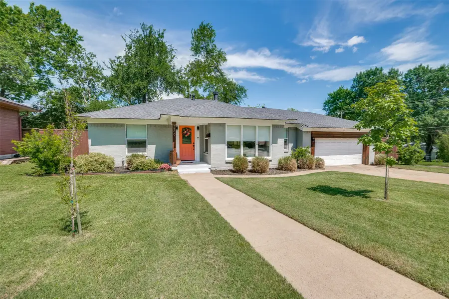 9849 County Cork Dr, Dallas, TX 75218 - Image #2