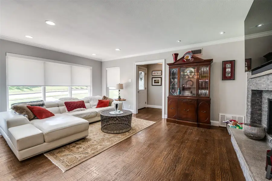 9849 County Cork Dr, Dallas, TX 75218 - Image #3