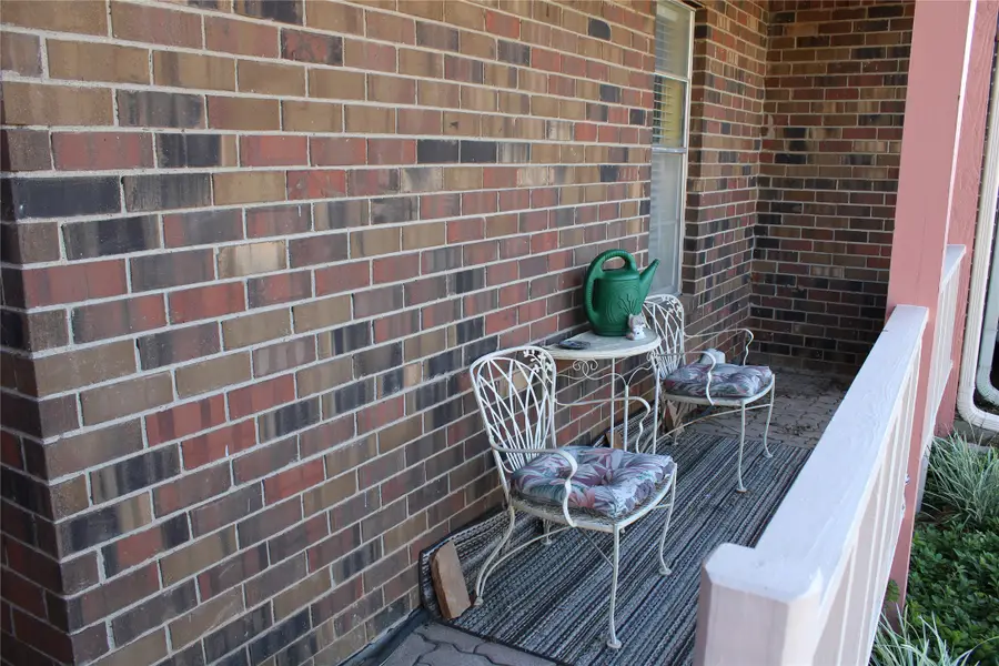 1656 Sonnet Drive, Grapevine, TX 76051 - Image #3