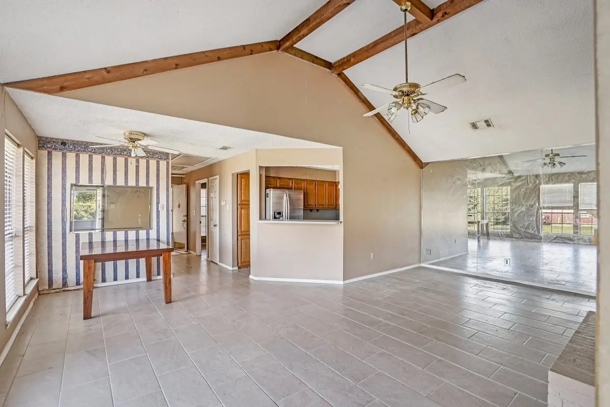 2423 Summer Place Drive, Arlington, TX 76014 - Image #1