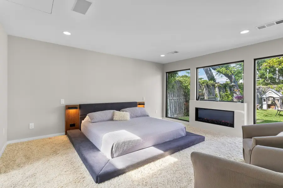 16831 Thomas Chapel Drive, Dallas, TX 75248 - Image #2