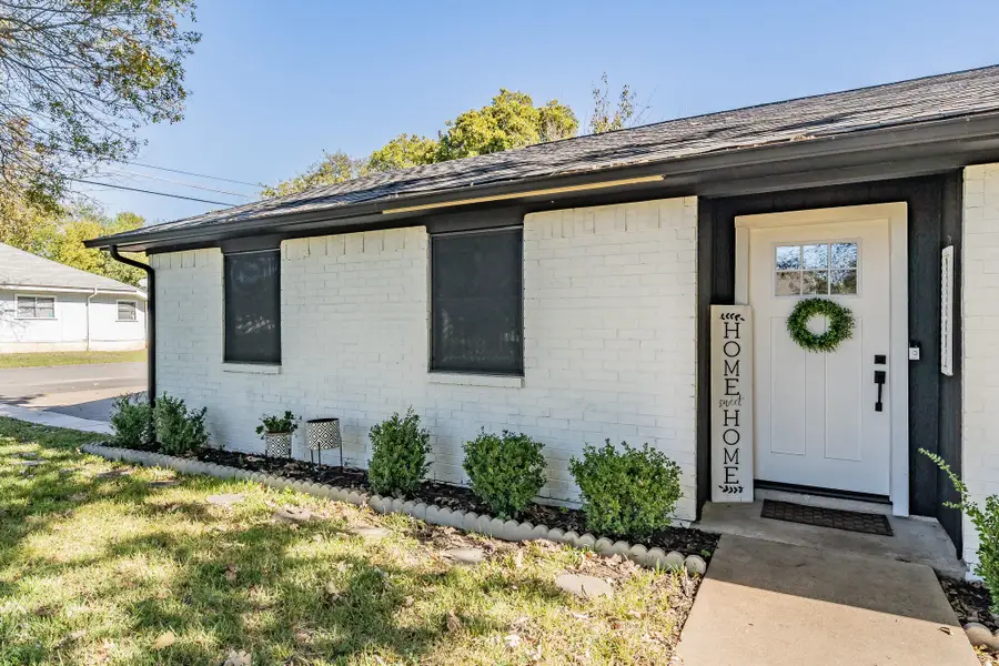 1503 Stanwood Avenue, Cleburne, TX 76033 - Image #3
