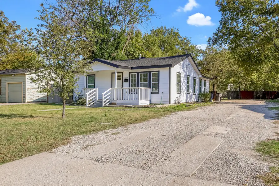 3236 Tom Ellen Street, Fort Worth, TX 76111 - Image #2