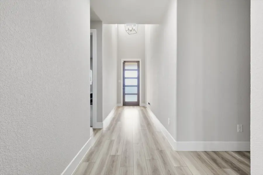 2513 Amistad Lane, Corinth, TX 76210 - Image #2