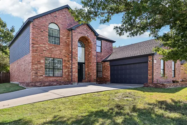 3840 Overlook Court, The Colony, TX 75056