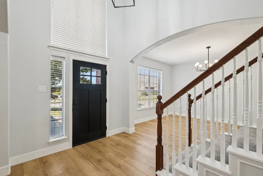 3840 Overlook Court, The Colony, TX 75056 - Image #3