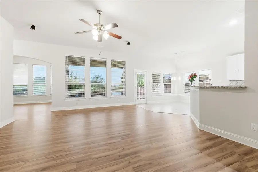 2518 Cotillion Drive, Sachse, TX 75048 - Image #3