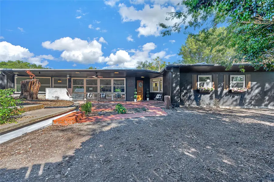 2605 Mount Carmel Drive, Waco, TX 76710 - Image #3