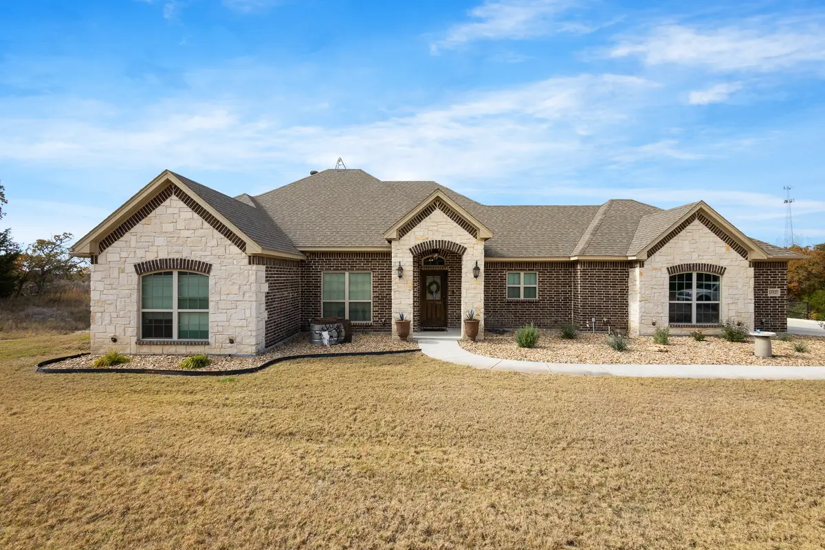 1552 County Road 2395, Alvord, TX 76225 - Image #1