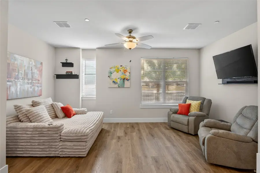 7696 Resting Mews Lane, North Richland Hills, TX 76182 - Image #2