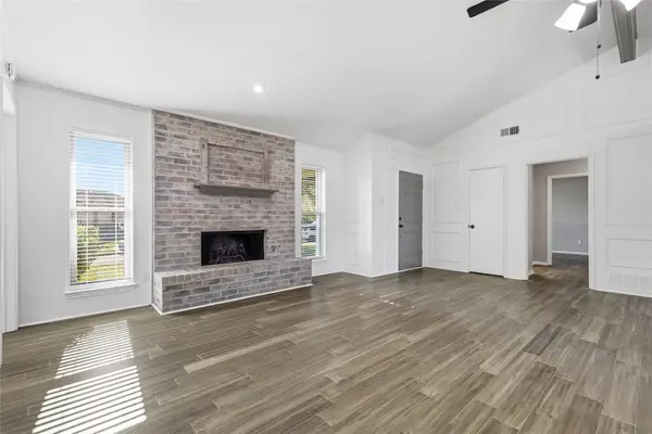 3909 Amy Avenue, Rowlett, TX 75088