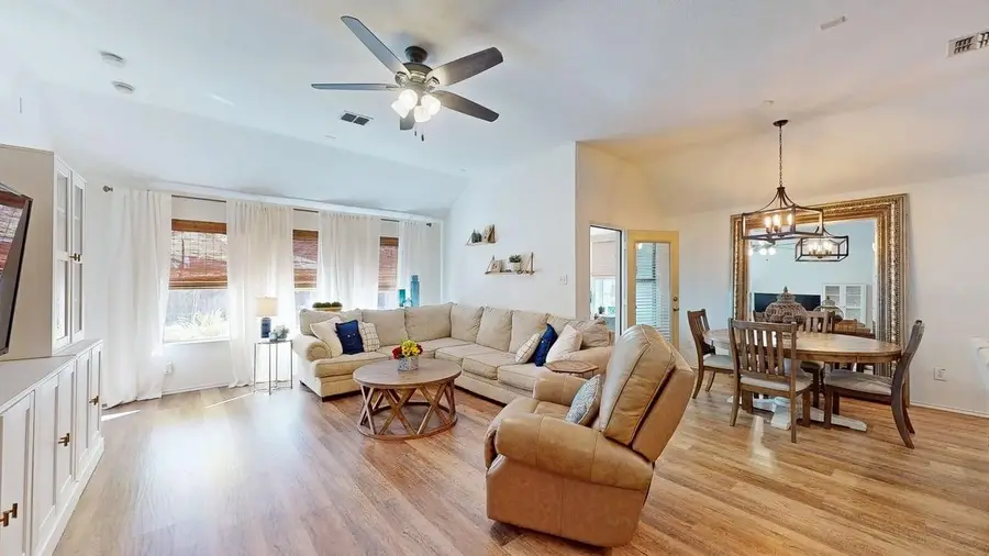 15736 Landing Creek Lane, Justin Roanoke, TX 76262 - Image #2