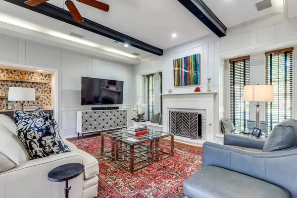 6018 Gentle Knoll Lane, Dallas, TX 75248