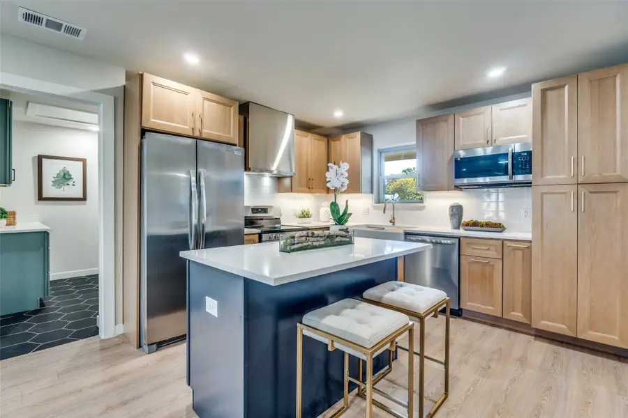 7761 La Cosa Drive, Dallas, TX 75248 - Image #2