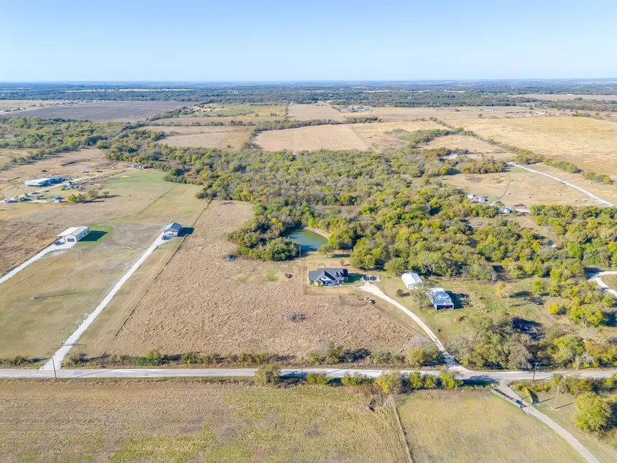 6821 County Road 302, Grandview, TX 76050 - Image #2