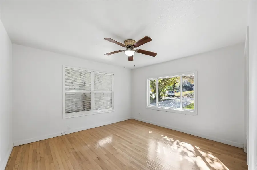 4310 Utah Avenue, Dallas, TX 75216 - Image #2