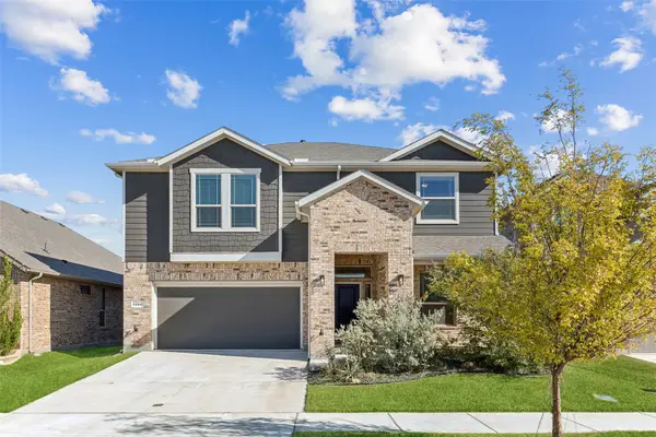 1404 Millerbird Way, Argyle, TX 76226