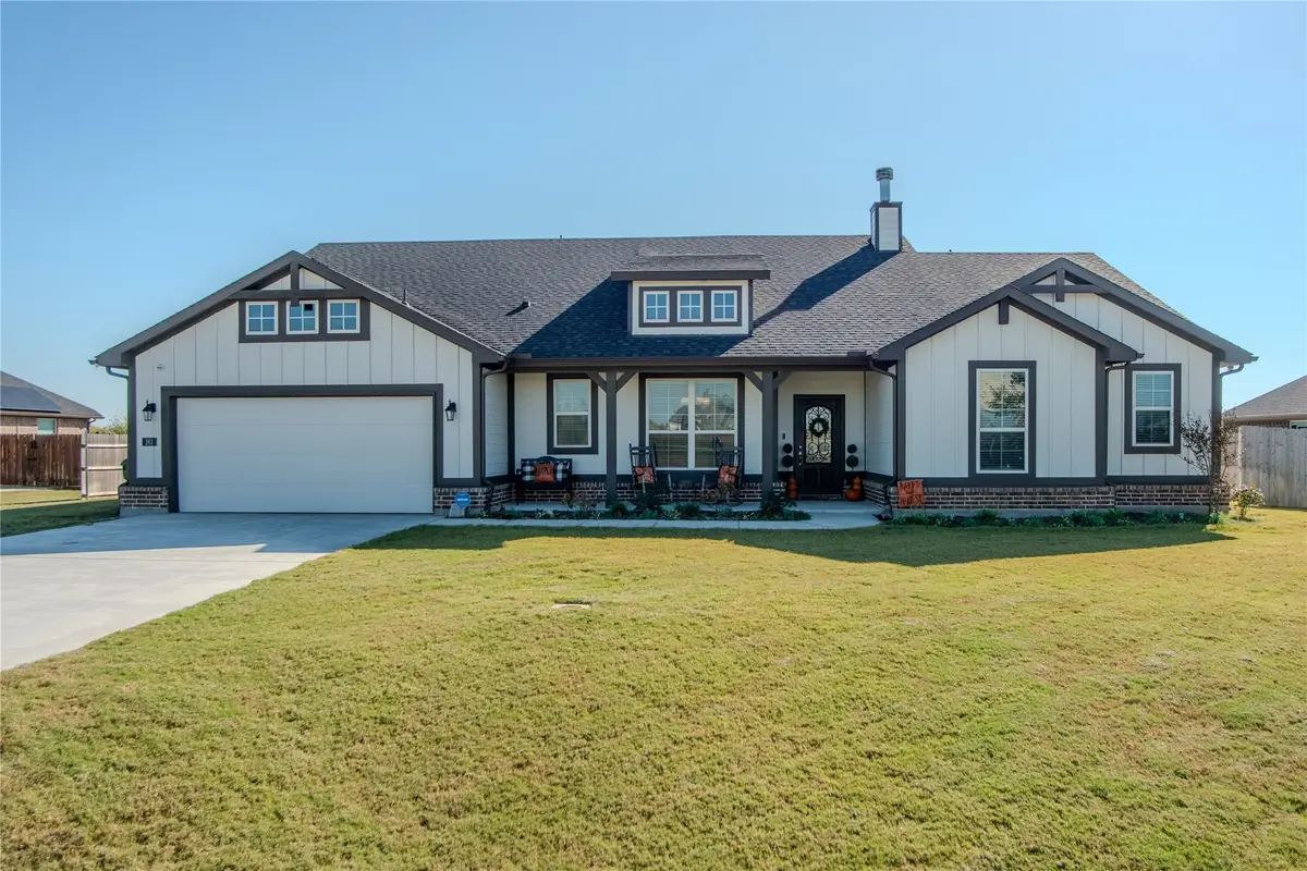 161 Stone Canyon, Rhome, TX 76078 - Image #1