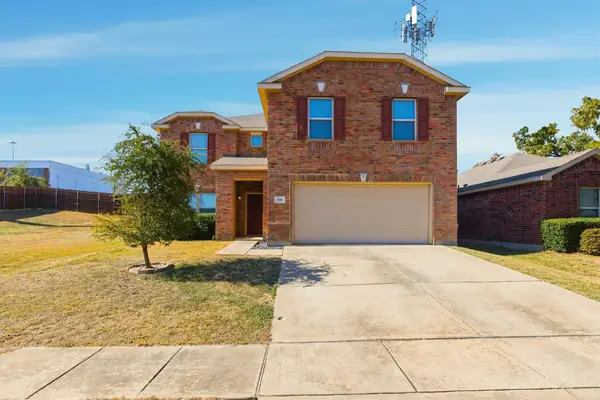 936 Blackberry Trail, Fort Worth, TX 76120