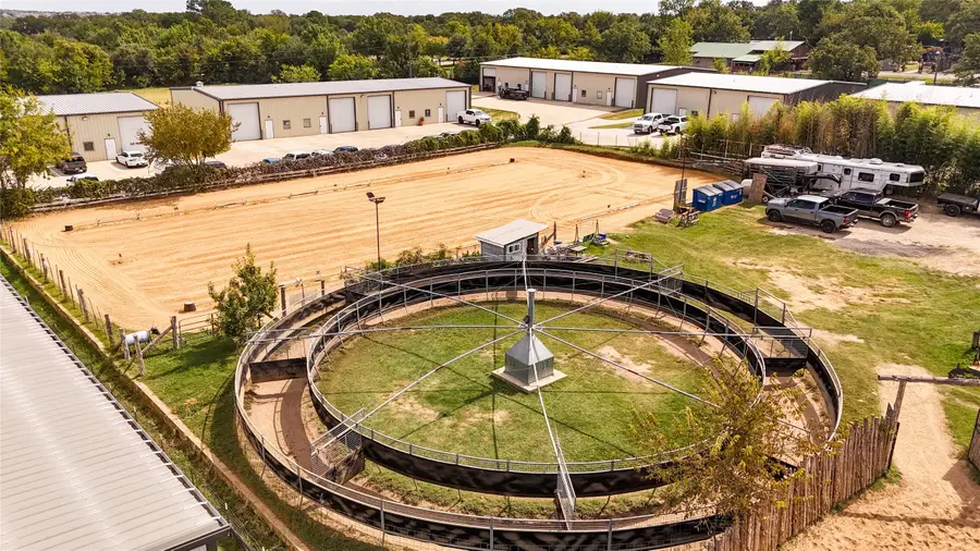 11995 Hilltop Road, Argyle, TX 76226 - Image #3