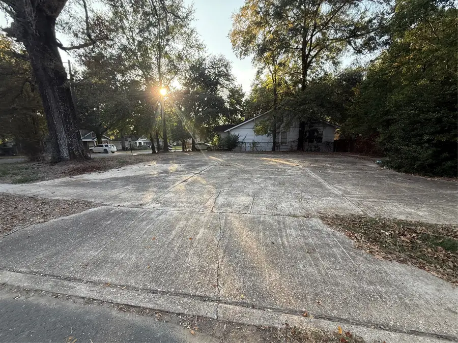 2916 Gilbert Drive, Shreveport, LA 71104 - Image #2