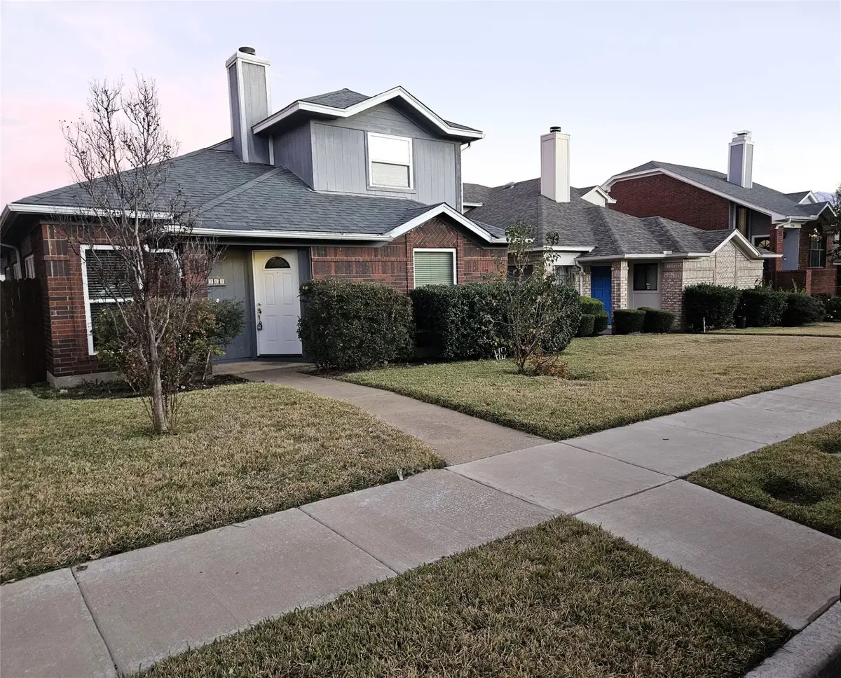 2924 Sunset Point Lane, Carrollton, TX 75007 - Image #1