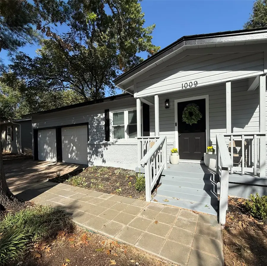 1009 Eric Avenue, Arlington, TX 76012 - Image #3