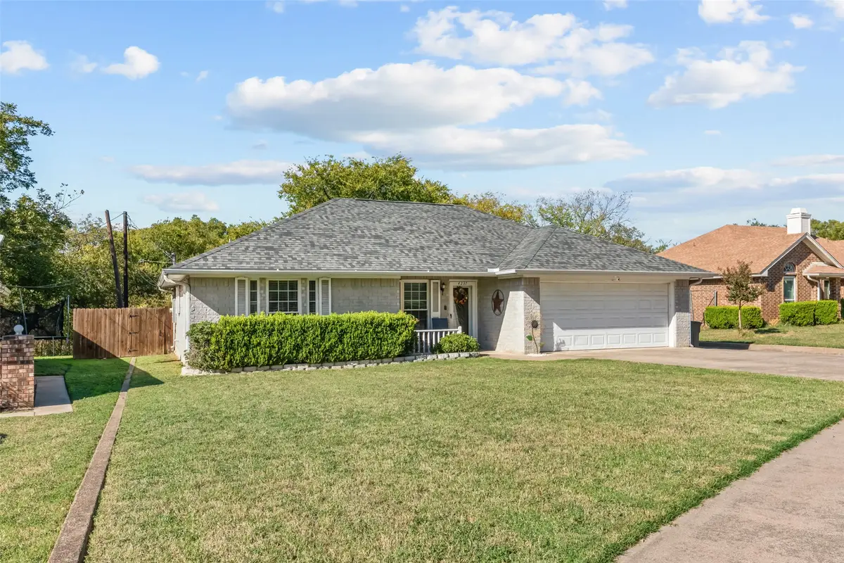 4237 Sue Court, Lake Worth, TX 76135 - Image #1