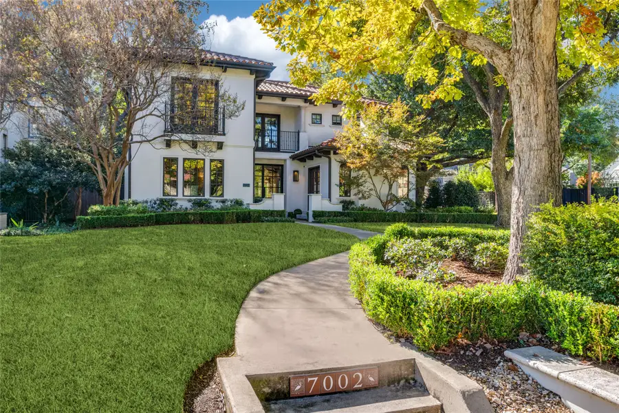 7002 Lakewood Boulevard, Dallas, TX 75214 - Image #2