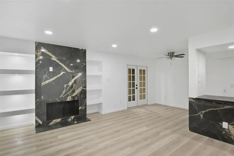 6646 E Lovers #1201, Dallas, TX 75214 - Image #3