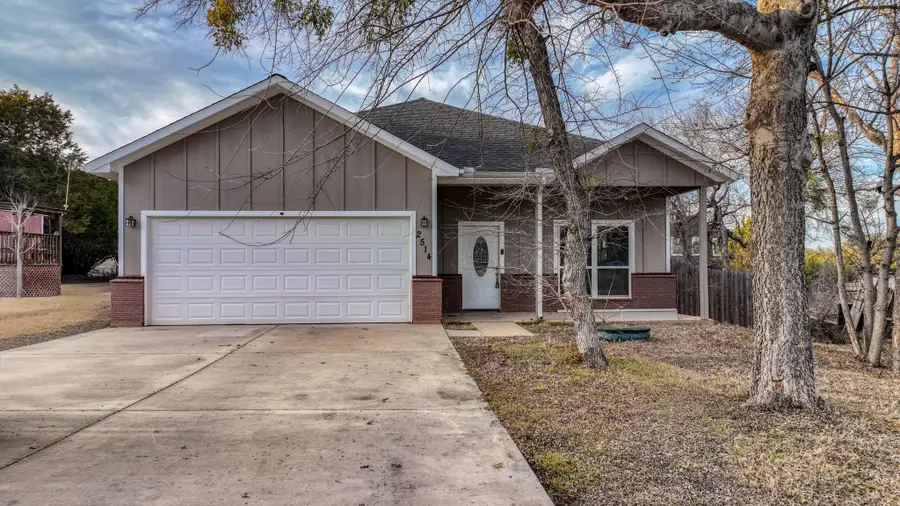 2514 Austin Court, Granbury, TX 76048 - #2