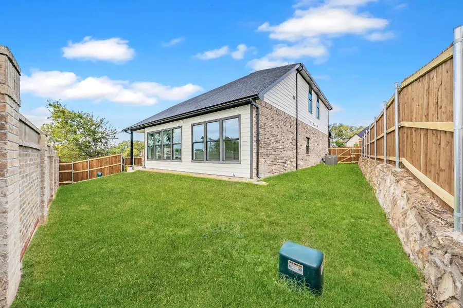 6420 St George Court, North Richland Hills, TX 76180 - Image #3