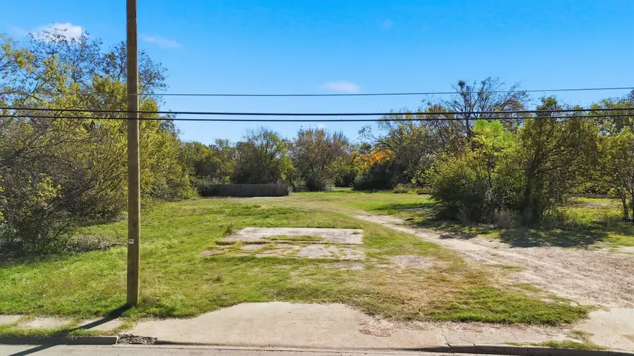 2512 E Ann Arbor Avenue, Dallas, TX 75216 - Image #3