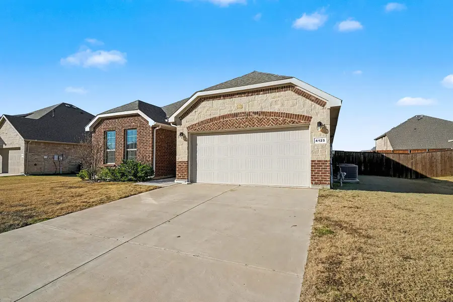 4125 Shady Lane, Krum, TX 76249 - #2
