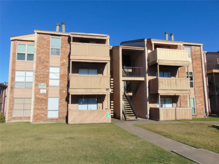 8110 Skillman Street #2072, Dallas, TX 75231 - Image #3