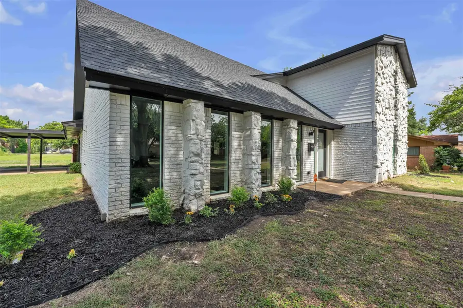 3837 Kimball Ridge Drive, Dallas, TX 75233 - Image #2