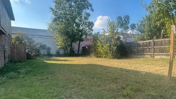 4811 Silver Avenue, Dallas, TX 75223